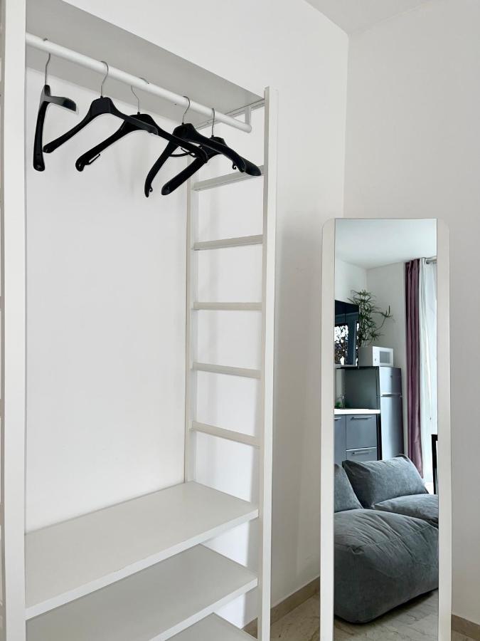 The White House, Modern Apartment In Center Milano Eksteriør bilde